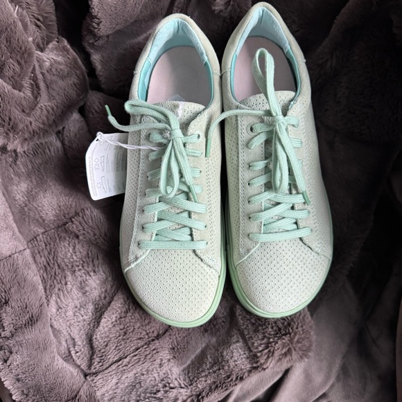 Birkenstock Matcha Green Platform Sneakers Size 39 Perforated Leather - Picture 4 of 12